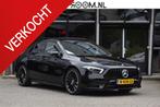 Mercedes-Benz A-klasse 200 AMG Night Pano Multibeam Sfeer Me, 65 €/maand, Stof, Gebruikt, Euro 6