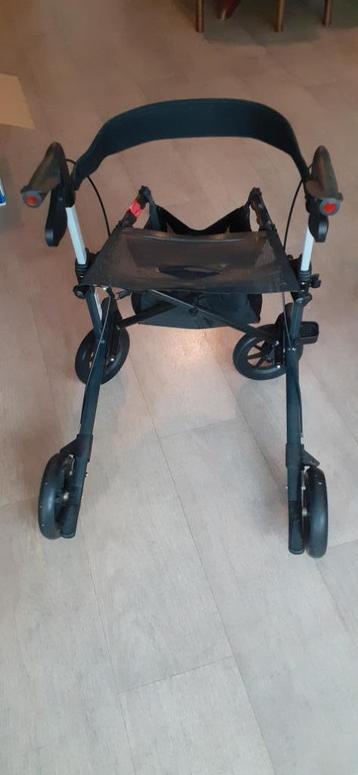 Rollator. beschikbaar voor biedingen