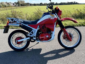 HONDA XLV 750 R (bj 1984) beschikbaar voor biedingen