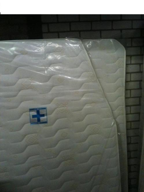 Zelfbouwcamper matras, Caravans en Kamperen, Camper-accessoires, Ophalen