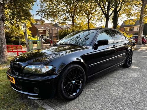 BMW 3-Serie 2.5 I 325 AUT 2005 M SPORT nieuwe APK, Auto's, BMW, Particulier, 3-Serie, Benzine, Sedan, Automaat, Geïmporteerd, Zwart