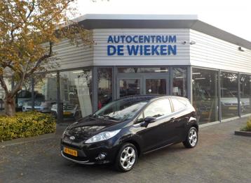 Ford FIESTA 1.25 TITANIUM 82PK CLIMATRONIC PDC STOELVERWARMI beschikbaar voor biedingen