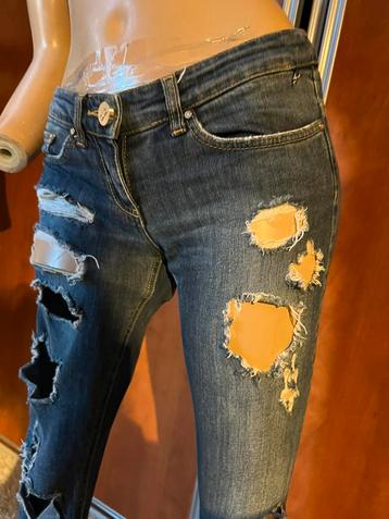 ELISABETTA FRANCHI jeans maat 26 origineel beschikbaar voor biedingen