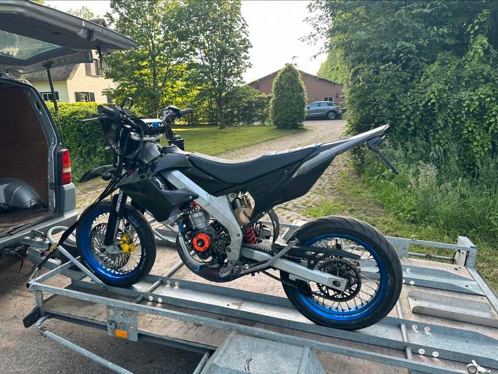 Derbi DRD Pro 2015 88cc, Fietsen en Brommers, Brommers | Derbi, Zo goed als nieuw, Ophalen