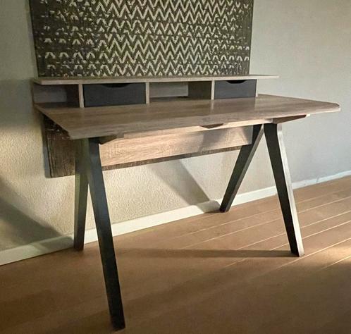 Bureau 120 cm in eiken houtlook, Huis en Inrichting, Bureaus, Gebruikt, Ophalen