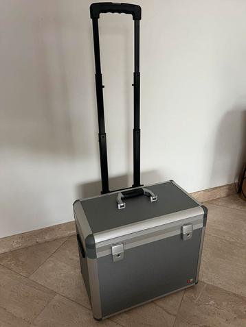 Hulshof luxueus design trolley (NIEUWSTAAT) beschikbaar voor biedingen