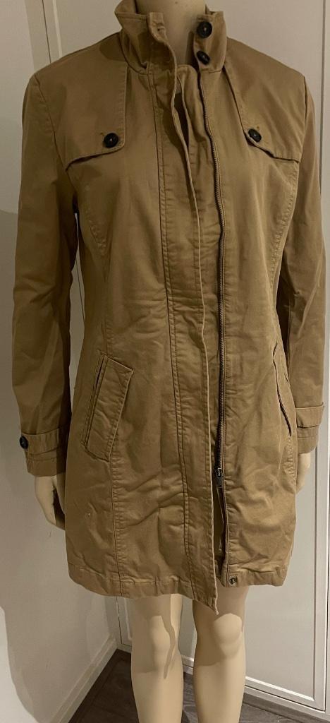 Flame vintage trenchcoat beige S NIEUW, Kleding | Dames, Jassen | Zomer, Nieuw, Maat 36 (S), Beige, Ophalen of Verzenden