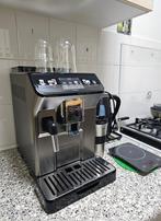 DeLonghi Eletta Explore – Volautomaat & Cold Coffee, Witgoed en Apparatuur, Koffiezetapparaten, Ophalen, 10 kopjes of meer, Zo goed als nieuw