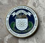 United States defense nuclear facilities safety board coin, Ophalen of Verzenden, Landmacht, Amerika, Embleem of Badge
