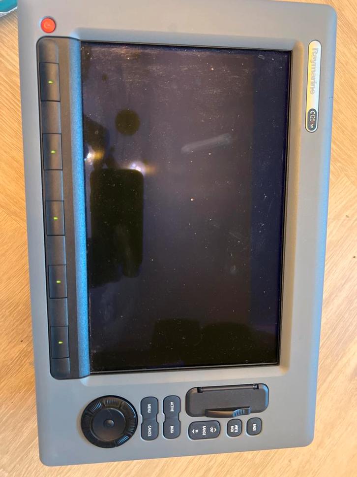 Raymarine C120W Kaartplotter, Watersport en Boten, Navigatiemiddelen en Scheepselektronica, Gebruikt, Kaartplotter of Fish Finder