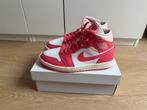 Nike Air Jordan 1 Mid, Kleding | Dames, Schoenen, Nike, Nieuw, Ophalen of Verzenden, Sneakers of Gympen