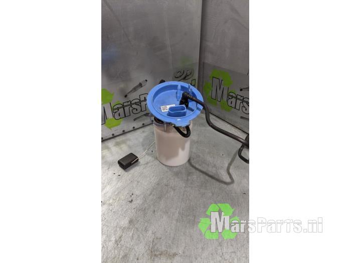 Benzinepomp van een Volkswagen Golf, Gebruikt, -, Volkswagen, -