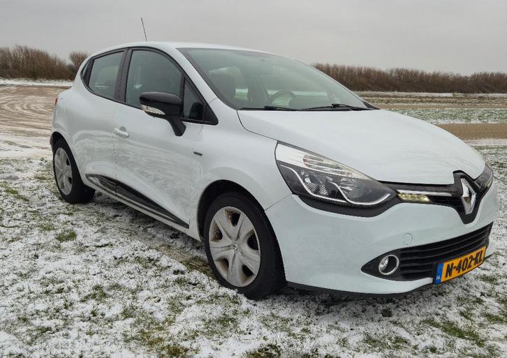 Nette Renault Clio 1.2 54KW 5-DRS 2016 Wit, Auto's, Renault, Particulier, Clio, ABS, Airbags, Airconditioning, Android Auto, Bluetooth