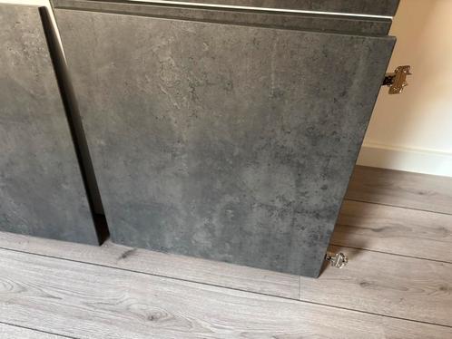 Besta Ikea losse deurtjes/ glasplaat/ glasschappen, Huis en Inrichting, Kasten | Wandmeubels, Zo goed als nieuw, Minder dan 100 cm