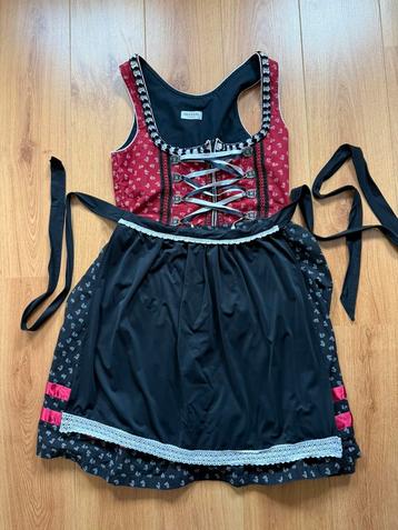 Skandal originele Dirndl Oktoberfest beschikbaar voor biedingen