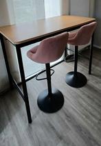 Tommaryd hoge eettafel/ bartafel met 2 barkrukken, Ophalen, Zo goed als nieuw
