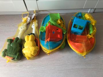 Nieuw strandspeelgoed beschikbaar voor biedingen