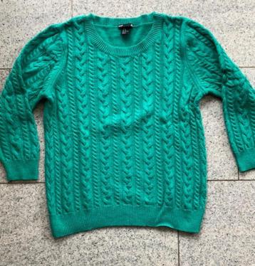 Trui maat medium (K25) beschikbaar voor biedingen