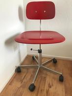 Fritz Hansen Kevi bureaustoel 2533, Huis en Inrichting, Bureaustoelen, Ophalen, Gebruikt, Rood, Bureaustoel