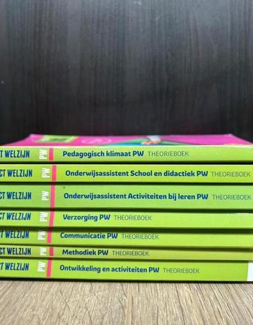ThiemeMeulenhoff onderwijsassistent schoolboeken beschikbaar voor biedingen