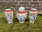 3 - Delig Japans kaststel, Kutani porselein., Antiek en Kunst, Verzenden