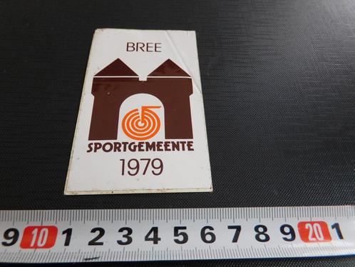 sticker België Bree sportgemeente 1979, Verzamelen, Stickers, Zo goed als nieuw, Bedrijf of Vereniging, Ophalen
