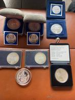 Zeven zilveren 50 gulden munten allen in capsules dus FDC, Ophalen of Verzenden, Koningin Beatrix, 50 gulden, Zilver