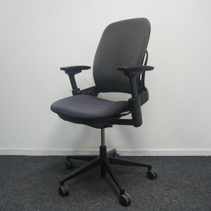 Steelcase Leap V2 Bureaustoelen | Grijs | Ergonomisch, Huis en Inrichting, Bureaustoelen, Gebruikt, Bureaustoel, Grijs, Ergonomisch