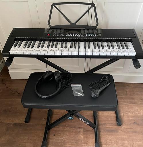 Keyboard piano MAX KB5SET voor beginners, Muziek en Instrumenten, Keyboards, Zo goed als nieuw, 61 toetsen, Overige merken, Met standaard
