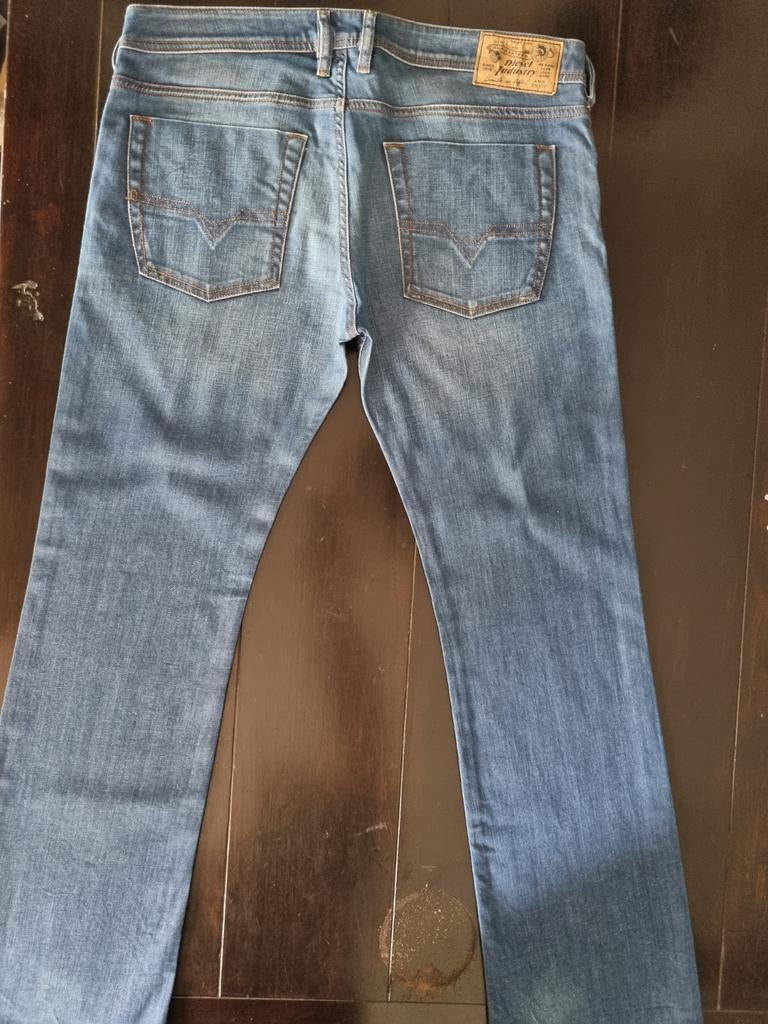 NIEUWE CLASSIC DIESEL ZATINY BOOTCUT STRETCH JEANS SIZE36/32, Kleding | Heren, W36 - W38 (confectie 52/54), Diesel, Blauw, Nieuw