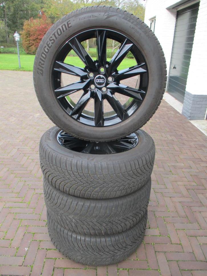 Originele Audi Q4 19 inch velgen winterbanden IZGST S Line, Auto-onderdelen, Banden en Velgen, Banden en Velgen, Winterbanden