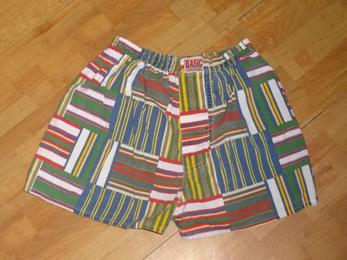 kort broekje mt 116/128 (basic boxer, Kinderen en Baby's, Kinderkleding | Maat 122, Zo goed als nieuw, Jongen of Meisje, Broek