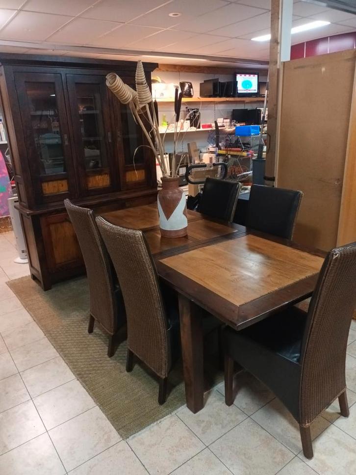 Mooie buffetkast. Bij passende eethoek. Ook los te koop, Huis en Inrichting, Kasten | Wandmeubels, Zo goed als nieuw, 25 tot 50 cm