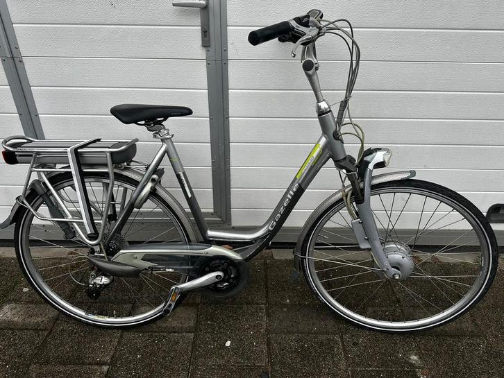 Electrische gazelle medeo fiets, Fietsen en Brommers, Elektrische fietsen, Zo goed als nieuw, Gazelle, 51 tot 55 cm, 50 km per accu of meer