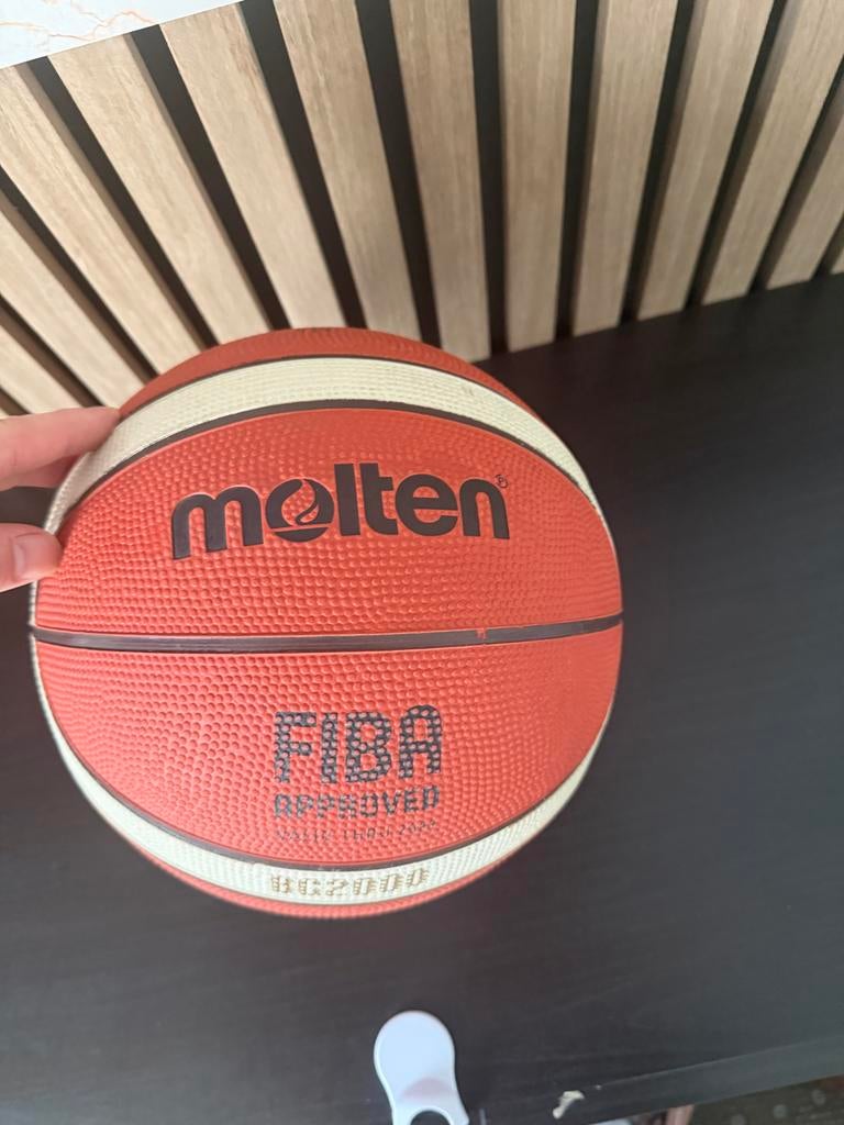 Molten BG2000 Basketbal - FIBA Goedgekeurd, Ophalen of Verzenden, Nieuw, Bal