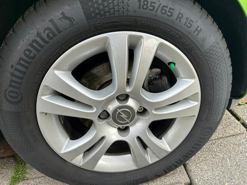 Zgan lichtmetalen velgenset met 4 seizoens continentalbanden, Auto-onderdelen, Banden en Velgen, Zomerbanden, 15 inch, 185 mm