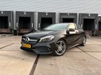 Mercedes-Benz A-Klasse A160 AMG Line | AUTOMAAT 7g | Zwart, Auto's, 65 €/maand, 4 cilinders, Lichtsensor, Zwart