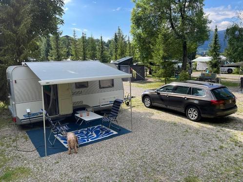 Dethleffs caravan type Camper (4,9 m opbouw), Caravans en Kamperen, Caravans, Particulier, tot en met 4, 750 - 1000 kg, Treinzit