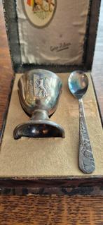 Gero 90 verzilverd eierdopje met lepel in originele doos, Ophalen of Verzenden, Zilver