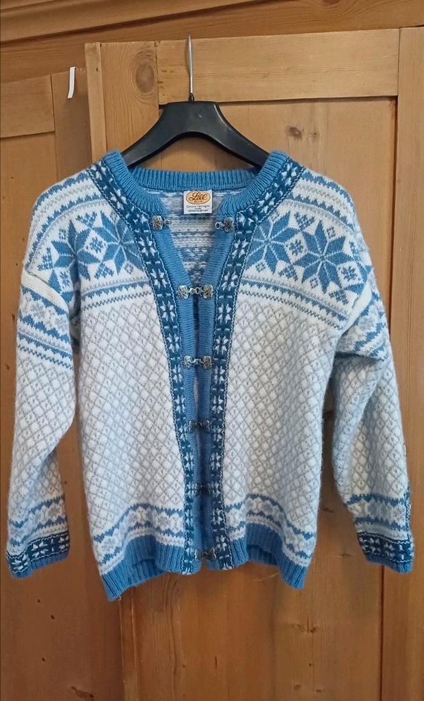 genuine norway made Voss norway 100% wol, Kleding | Dames, Truien en Vesten, Zo goed als nieuw, Maat 36 (S), Wit, Ophalen of Verzenden