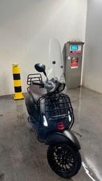 Vespa sprint 2021, Fietsen en Brommers, Scooters | Vespa, Ophalen of Verzenden
