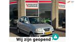 Hyundai Atos 1.1i Dynamic Young - AUTOMAAT - HOOGZITTER -, Auto's, Stof, Zwart, 4 cilinders, Origineel Nederlands