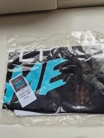Nieuw Game kussensloop EAT SLEEP GAME REPEAT, Huis en Inrichting, Woonaccessoires | Kussens, Ophalen of Verzenden, Nieuw, Vierkant