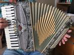 Accordeon, Muziek en Instrumenten, Accordeons, Gebruikt, 80-bas, Toetsaccordeon, Met riemen