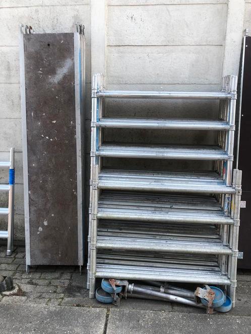 Skyworks 135x250x10,20 werkhoogte, Doe-het-zelf en Verbouw, Steigers, Gebruikt, Rolsteiger of Kamersteiger, 5 meter of hoger, Ophalen