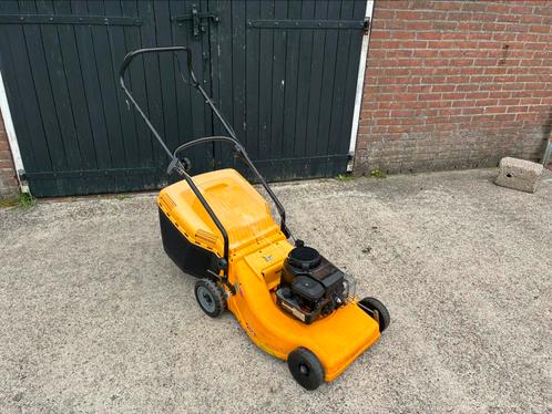 Stiga Collector Combi met aandrijving, Tuin en Terras, Grasmaaiers, Zo goed als nieuw, Benzine-grasmaaier, 40 t/m 49 cm, Cirkelmaaier
