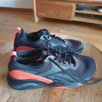 REEBOK fitness sport schoenen NIEUW mt 41