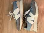 New Balance 327 Lichtblauw Maat 42, Kleding | Dames, Schoenen, Ophalen of Verzenden, Blauw, Sneakers of Gympen