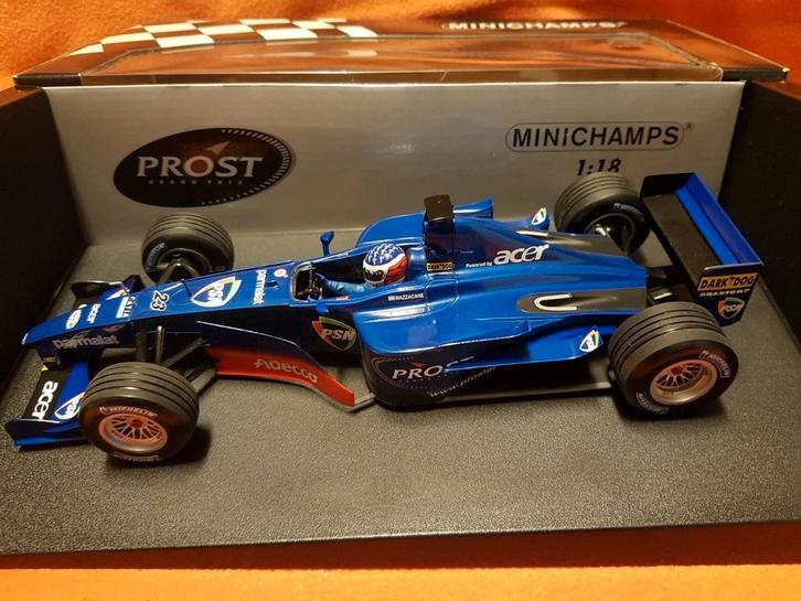 F1 prost Acer ap04 gaston mazzacane showcar 2001.  1:18, Hobby en Vrije tijd, Modelauto's | 1:18, Zo goed als nieuw, Auto, MiniChamps