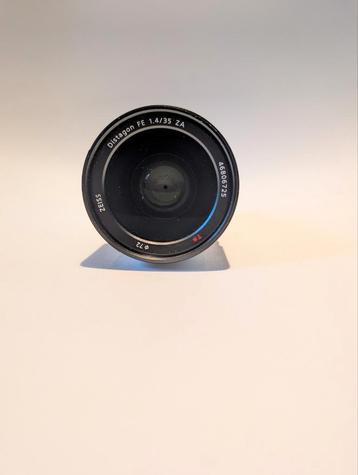 Sony FE 35mm f/1.4 ZA Zeiss Lens beschikbaar voor biedingen